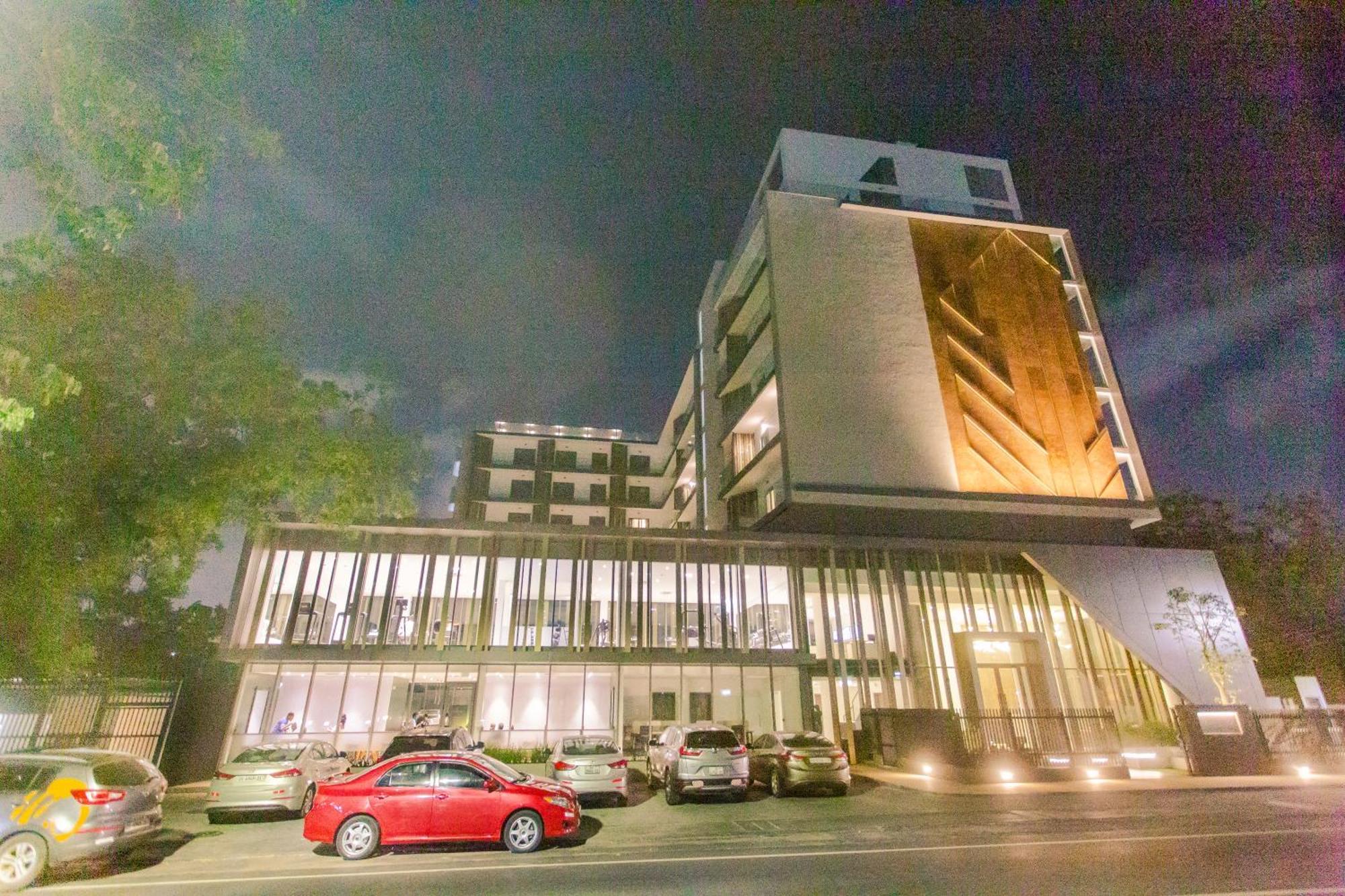 Accra Luxury Apartments @ The Lennox エクステリア 写真