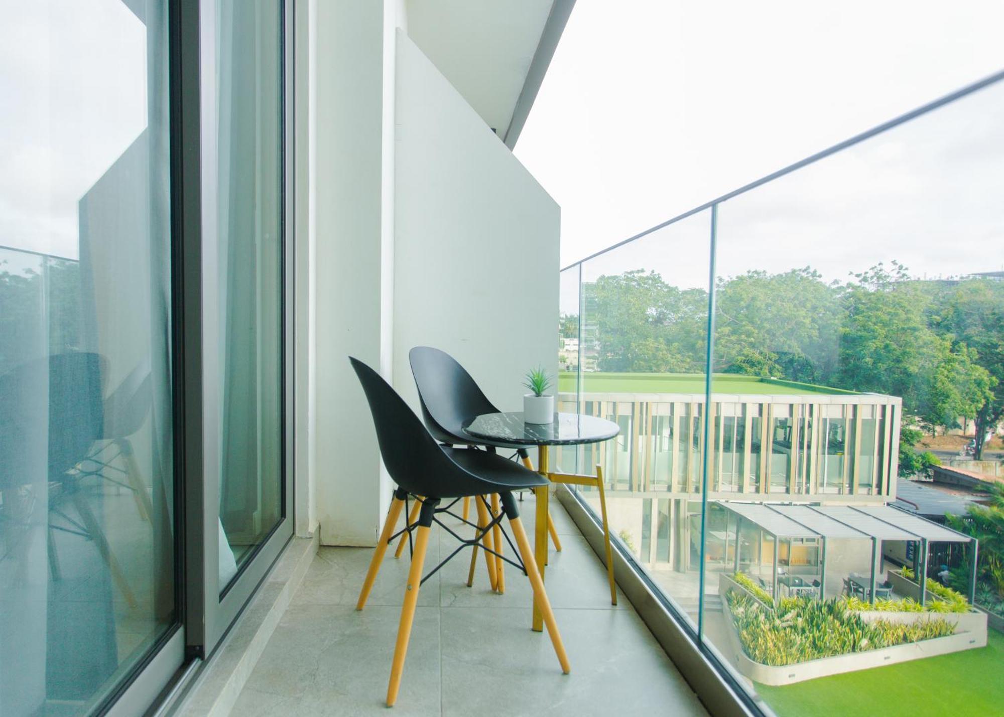 Accra Luxury Apartments @ The Lennox エクステリア 写真